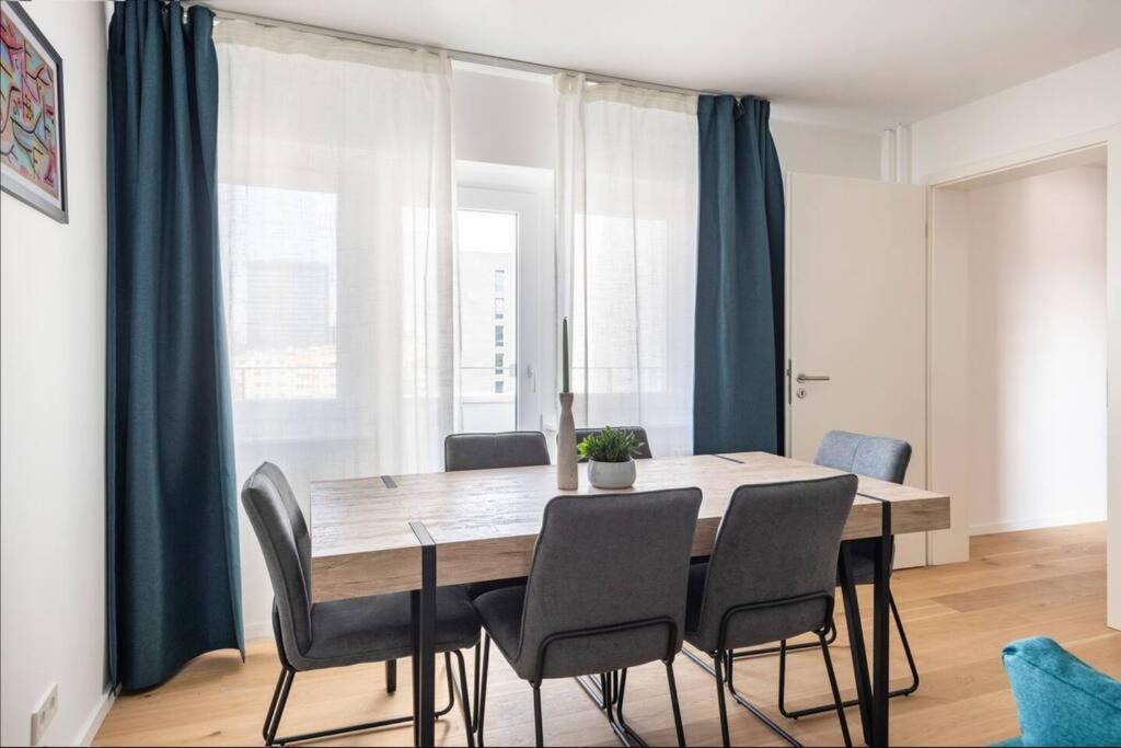 Modern Home In Central Berlín Exterior foto